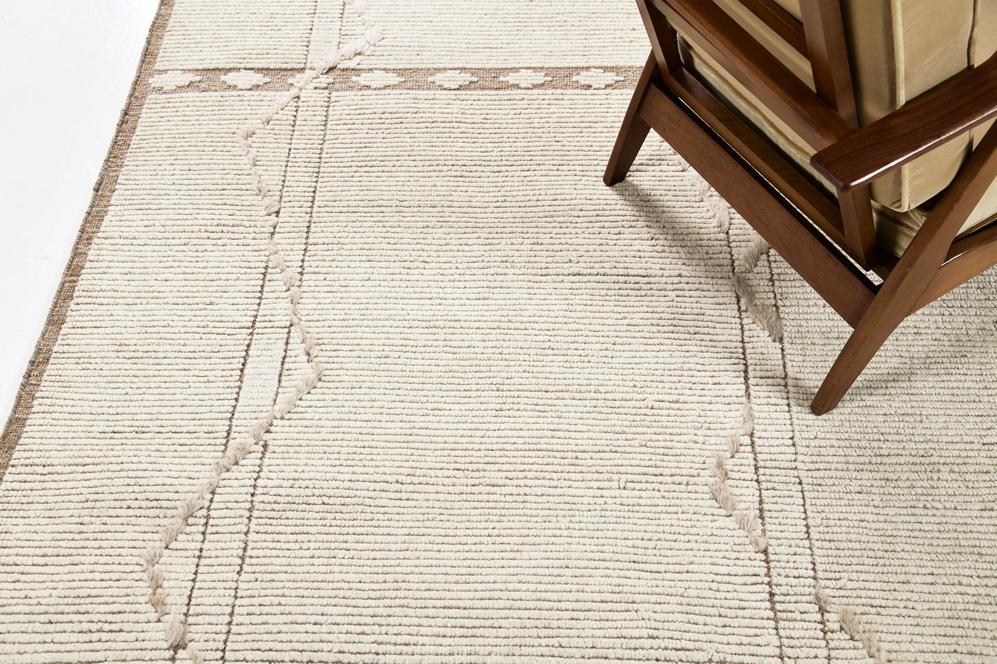 Modern Rug Image 12317 Verdot, Estancia Collection