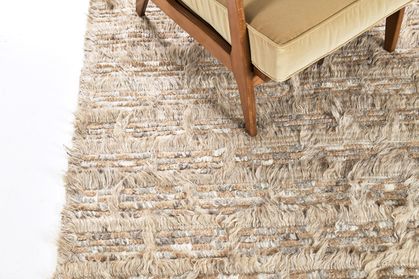 Modern Rug Image 484 Ahina, Sahara Collection