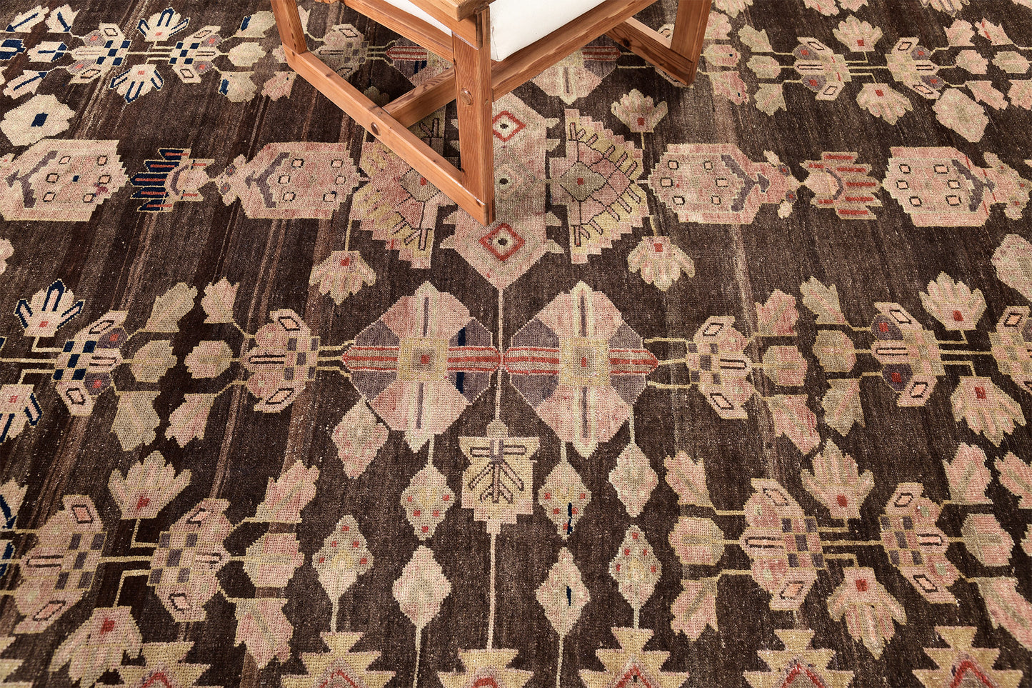 Persian Rug 146 Antique Persian Bakhtiar