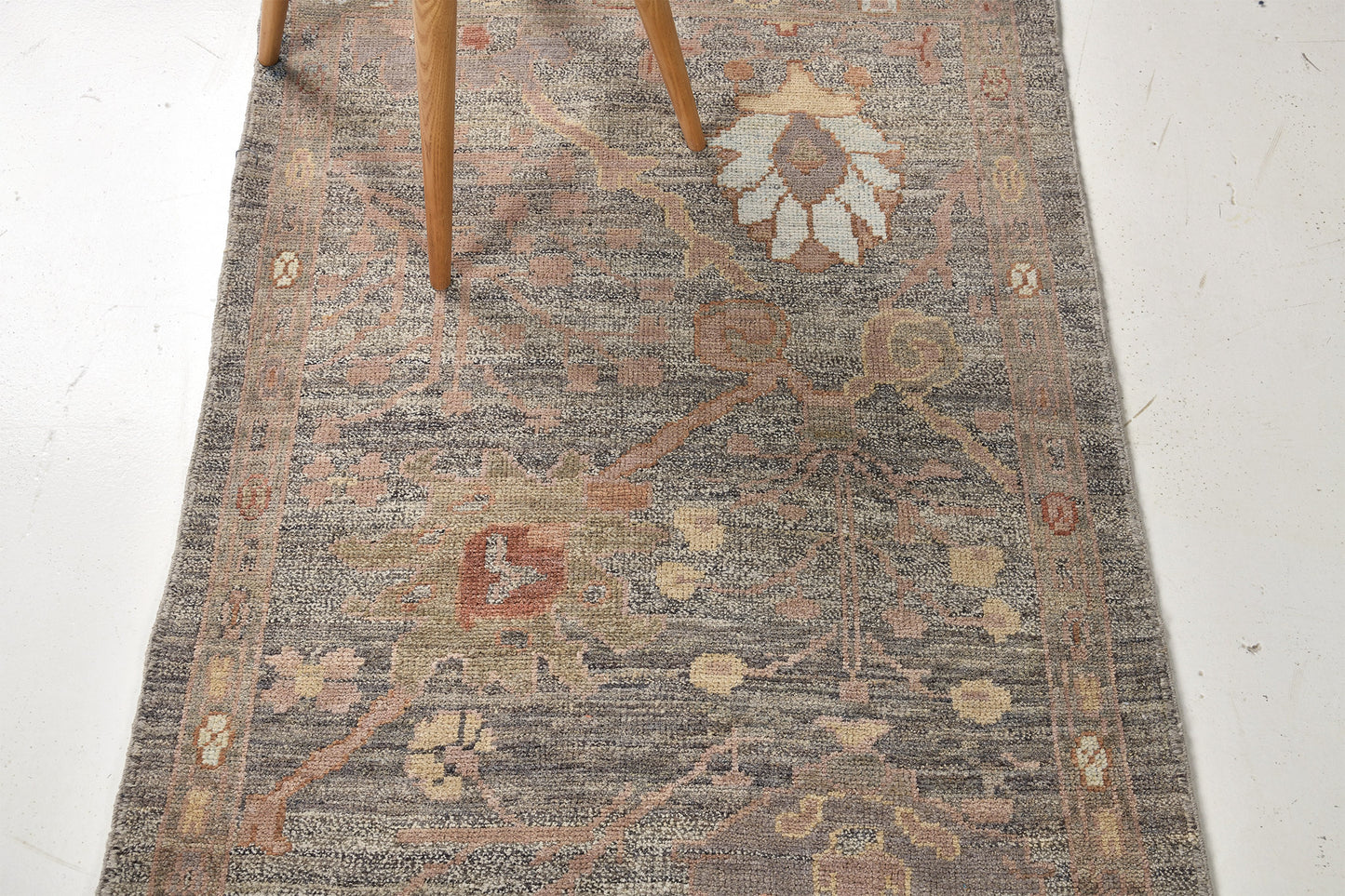 Oushak Runner, Sultanabad Collection