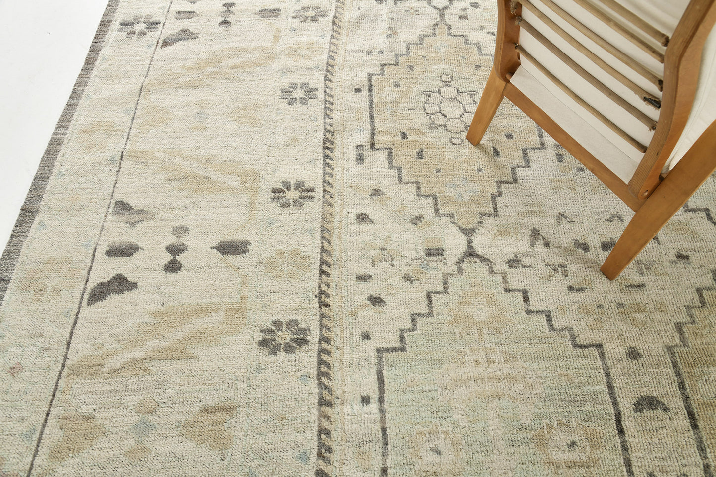 Rana, Domicile Collection, Seasons