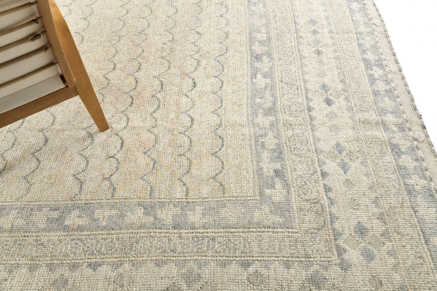Bolbol, Domicile Collection, Seasons