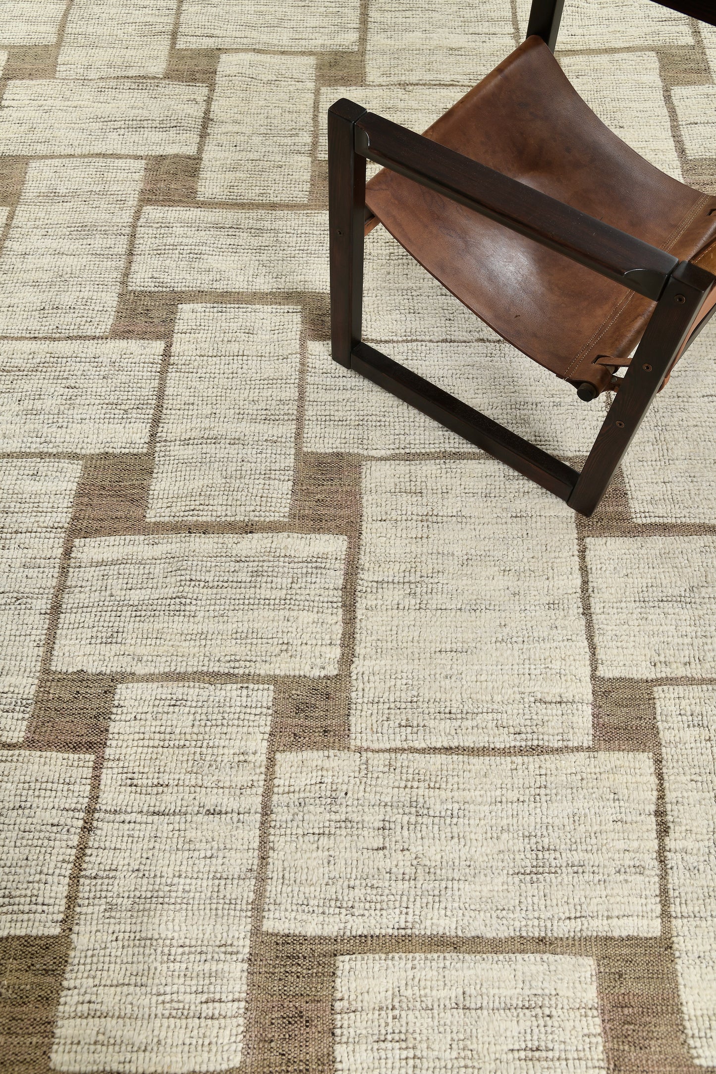 Modern Rug Image 10755 Souani, Nomad Collection