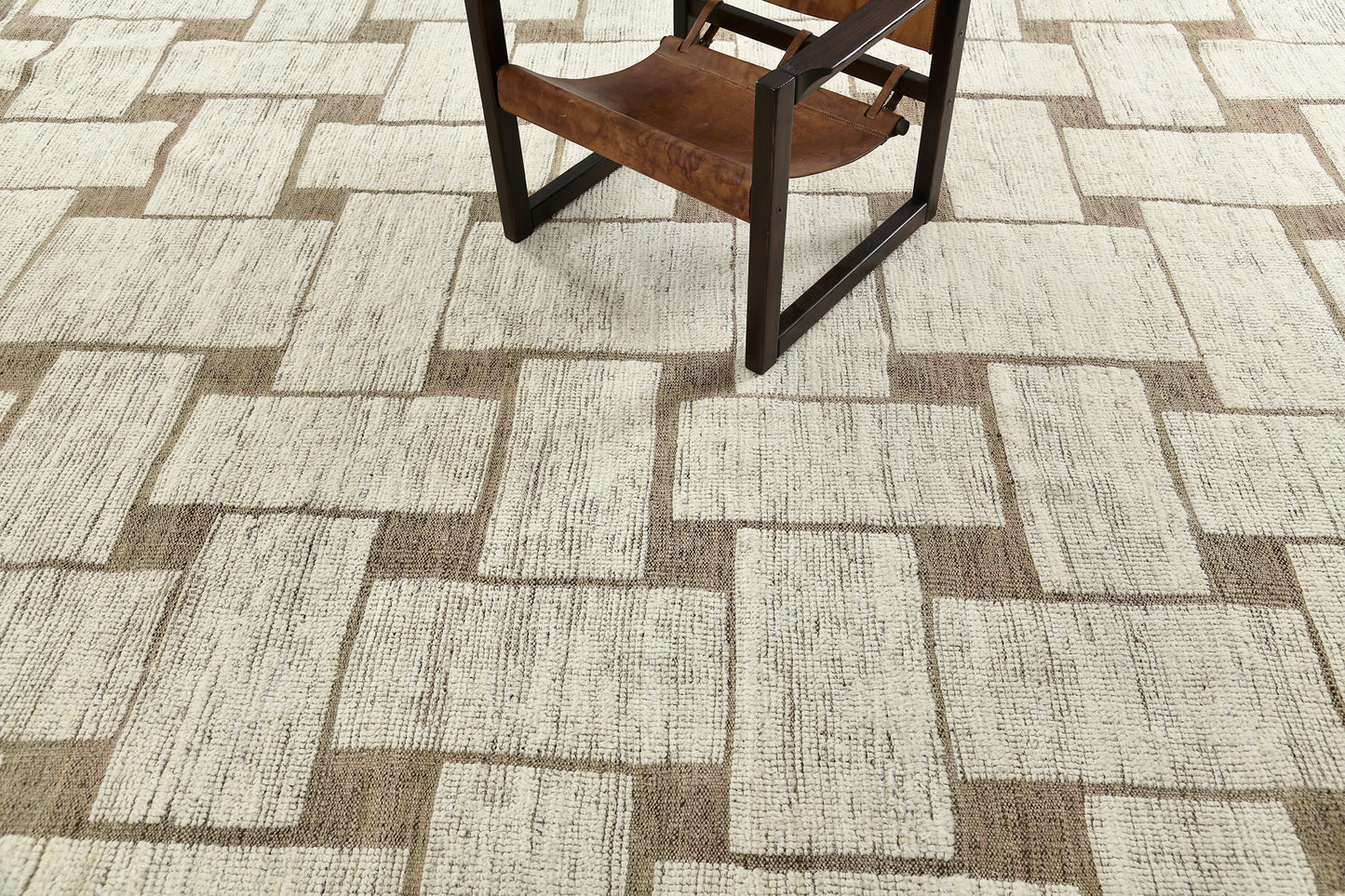 Modern Rug Image 10754 Souani, Nomad Collection