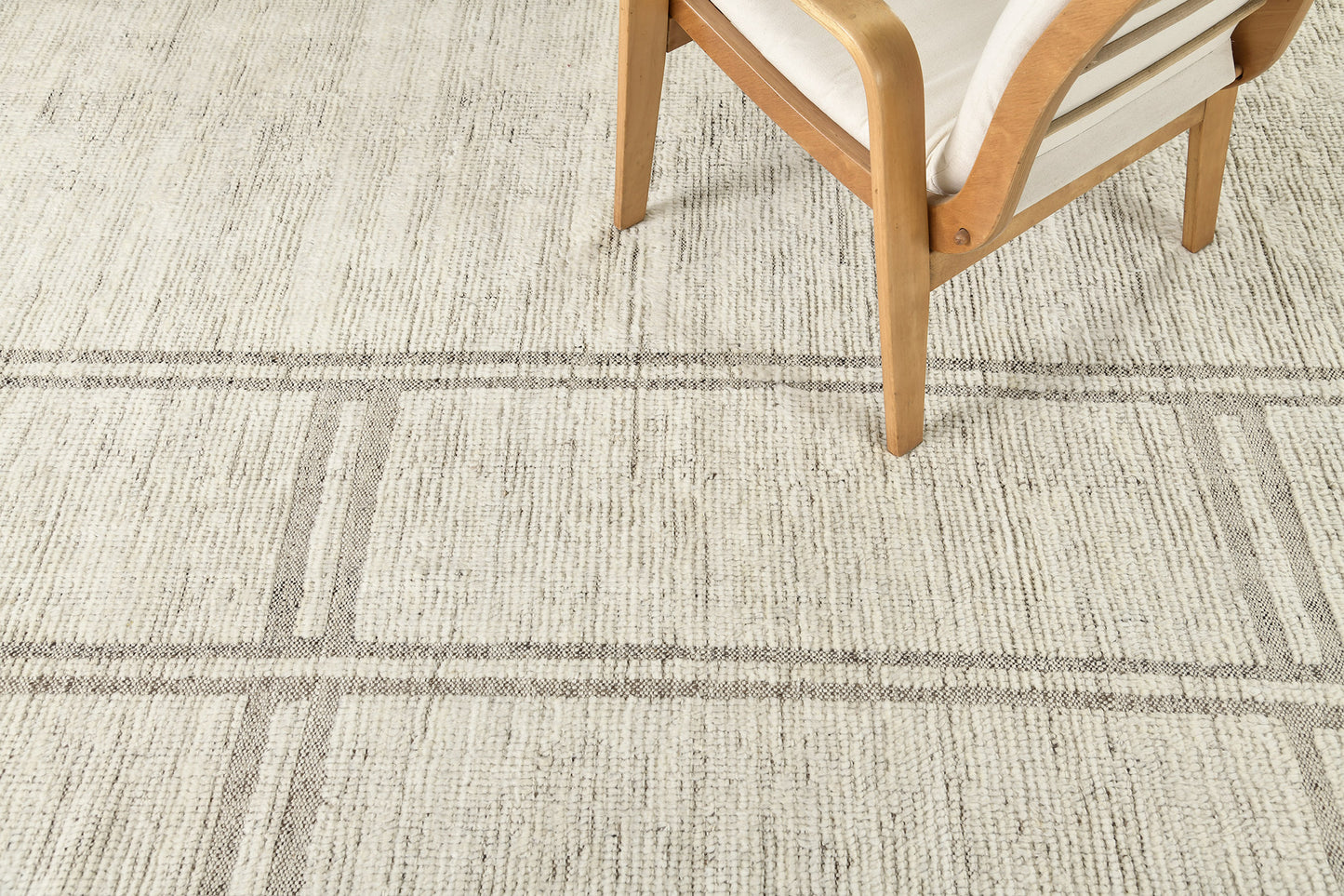 Modern Rug Image 6779 Meddur, Nomad Collection
