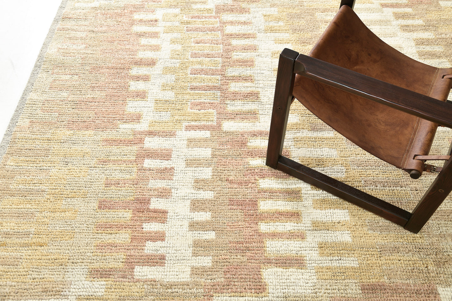Modern Rug Image 3758 Bichara, Nomad Collection