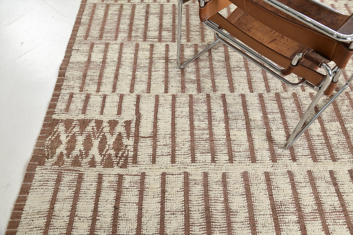 Modern Rug Image 4939 Hafa, Nomad Collection