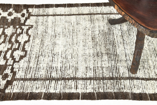 Modern Rug Image 14033 Yedder Runner, Nomad Collection