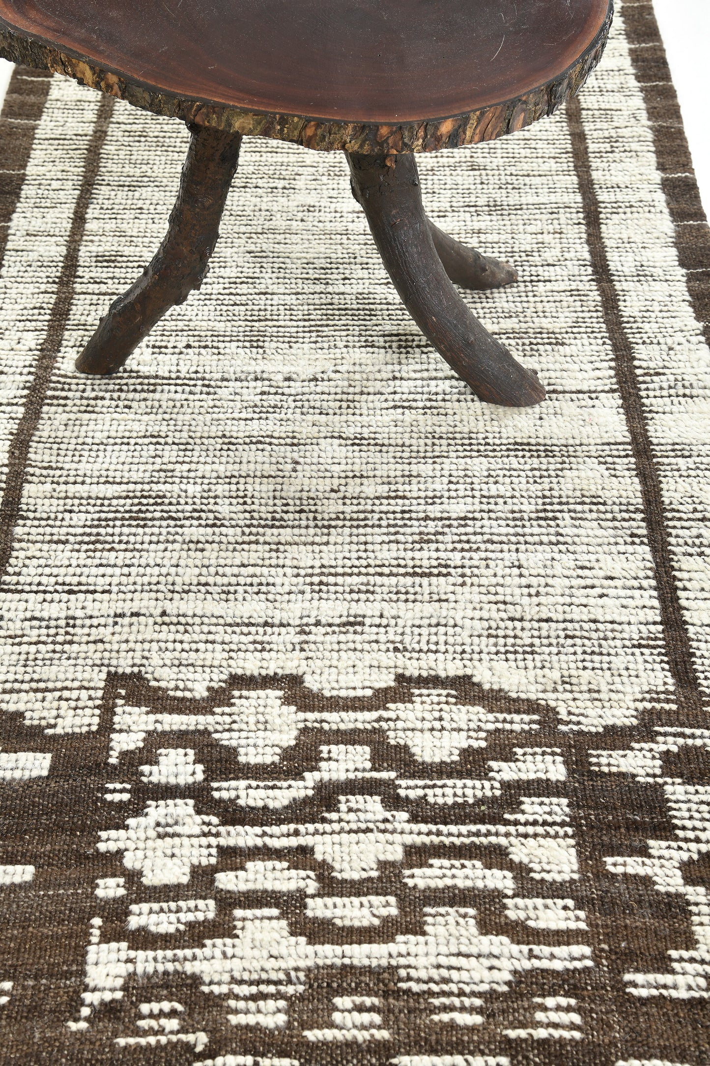 Modern Rug Image 14047 Yedder Runner, Nomad Collection