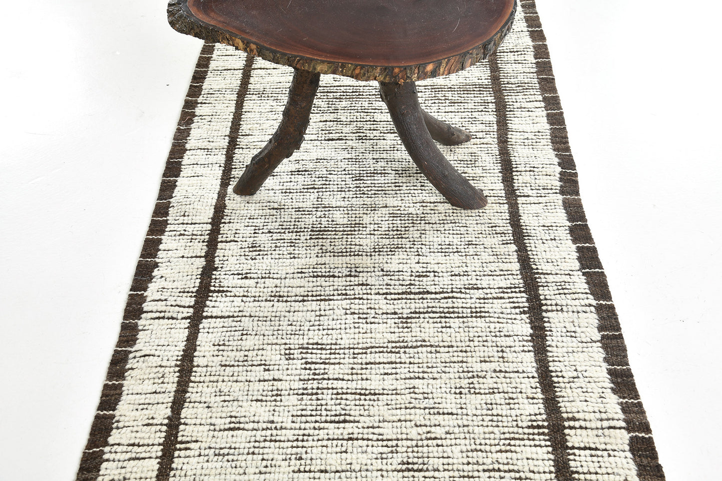 Modern Rug Image 14052 Yedder Runner, Nomad Collection