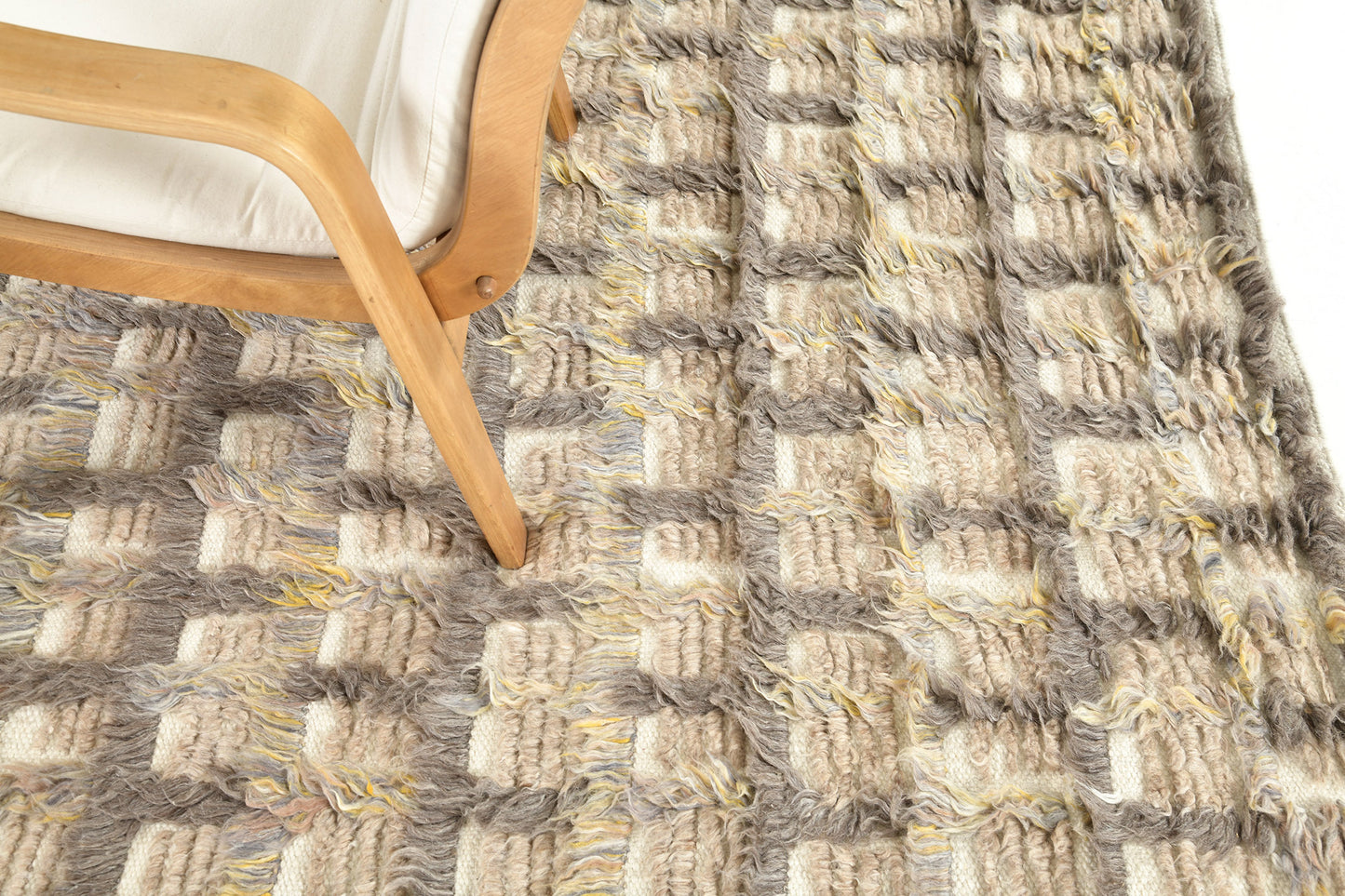 Modern Rug Image 5074 Hanin, Sahara Collection