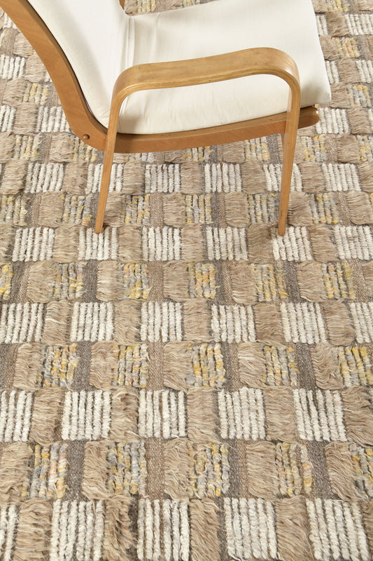 Modern Rug Image 3346 Amia, Sahara Collection