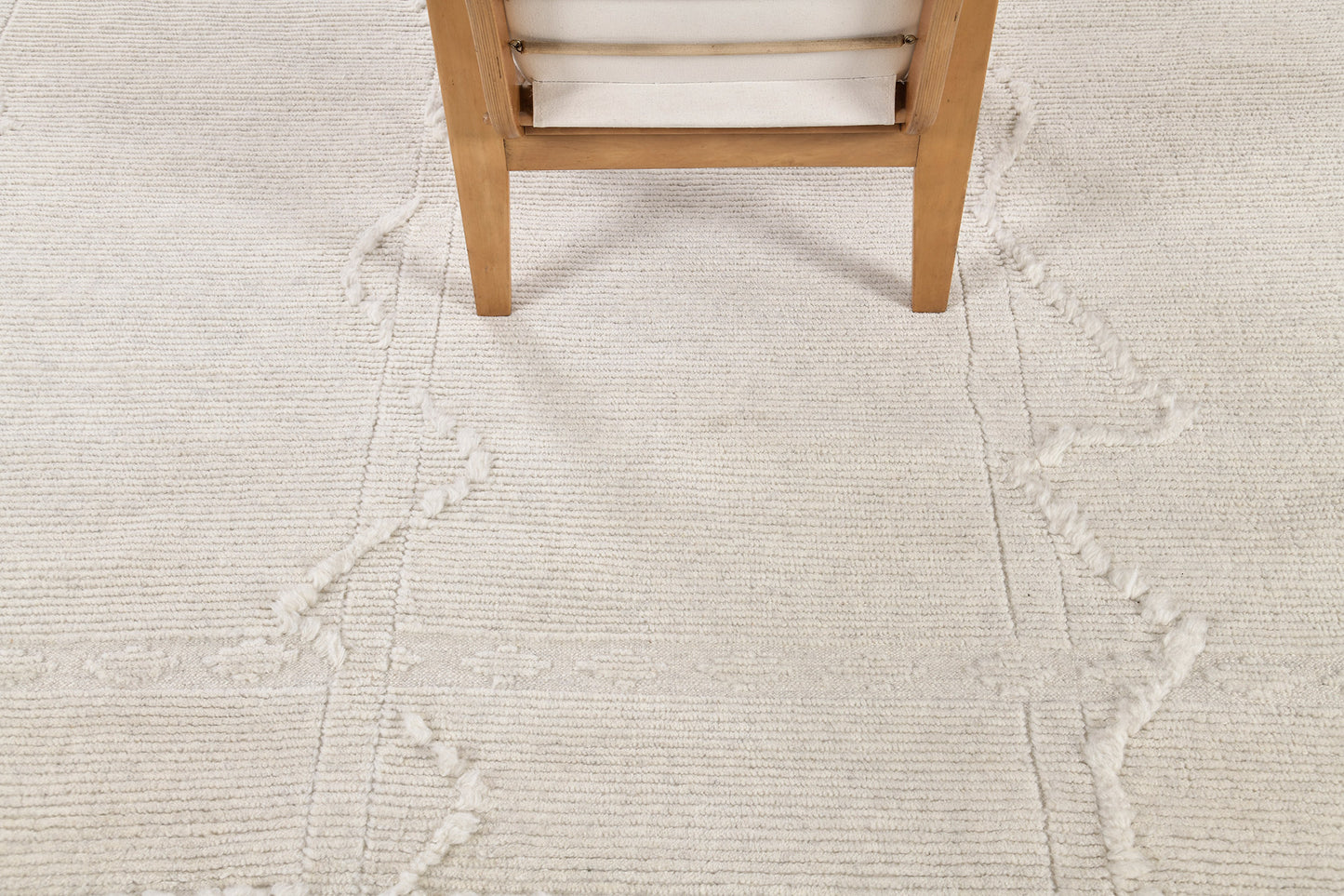 Modern Rug Image 12321 Verdot, Estancia Collection