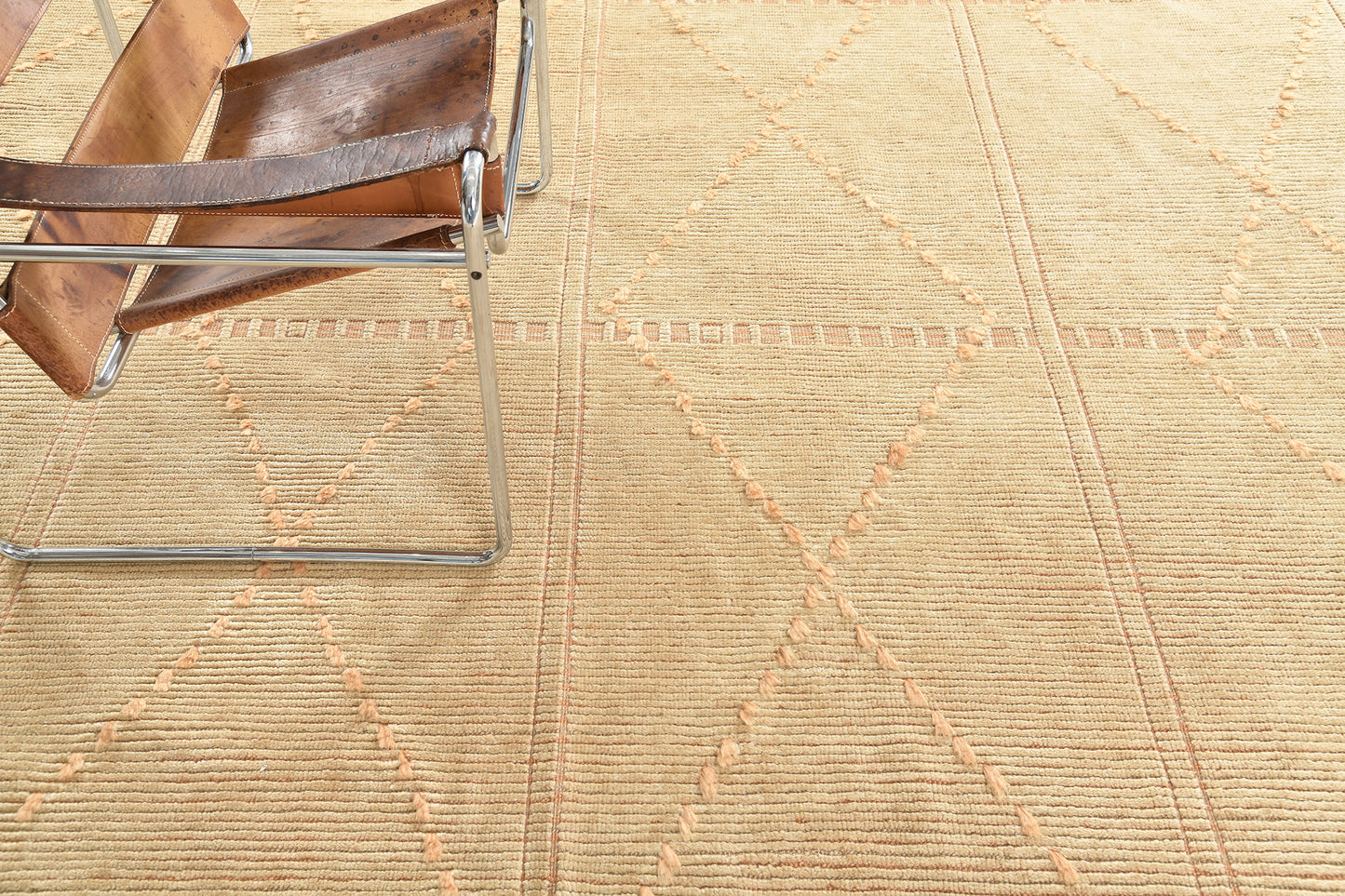 Modern Rug Image 9807 Sangiovese, Estancia Collection