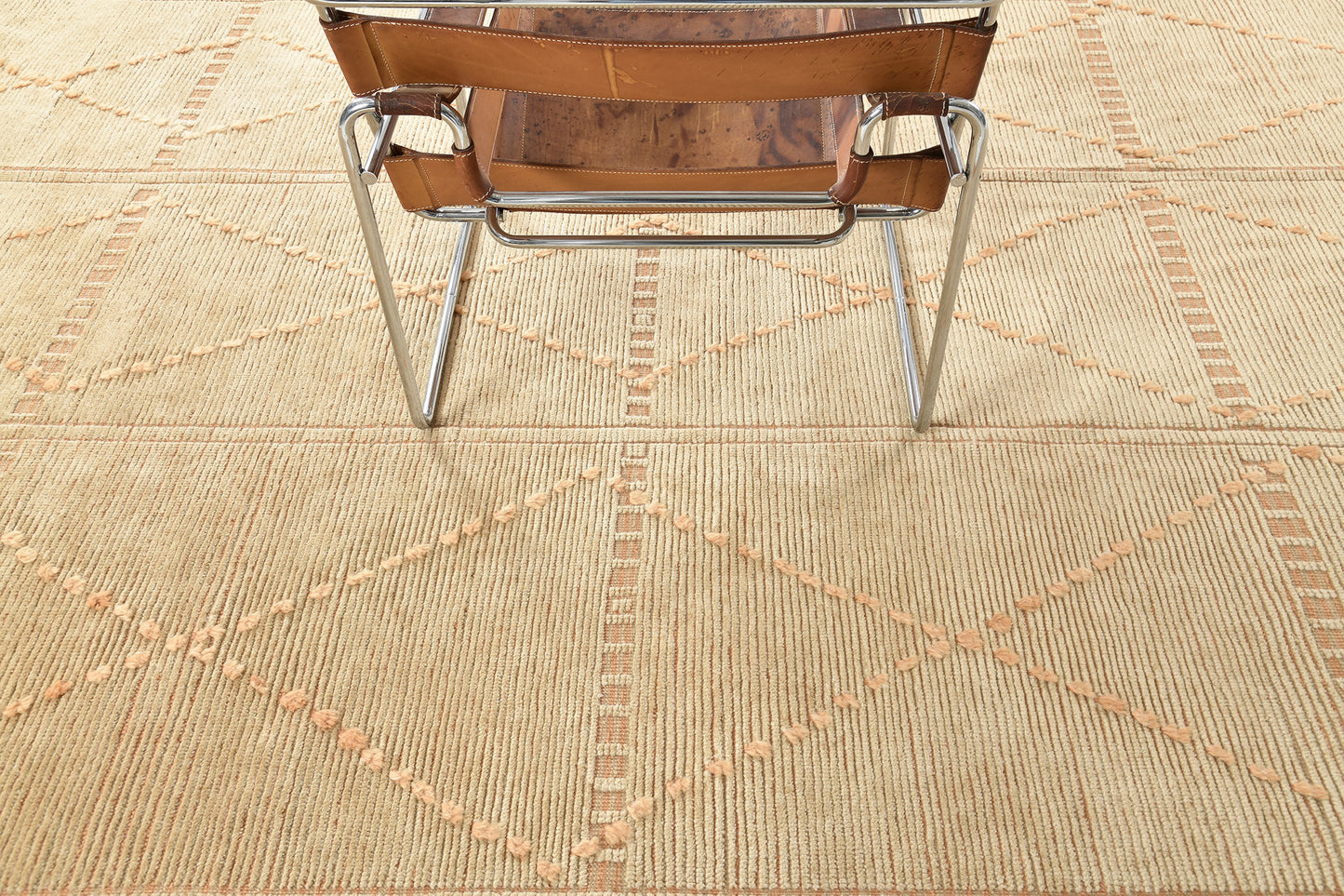 Modern Rug Image 9806 Sangiovese, Estancia Collection