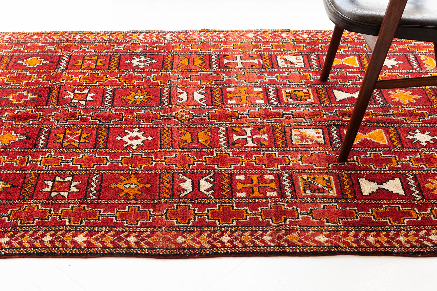 Vintage Moroccan Rug High Atlas Collection