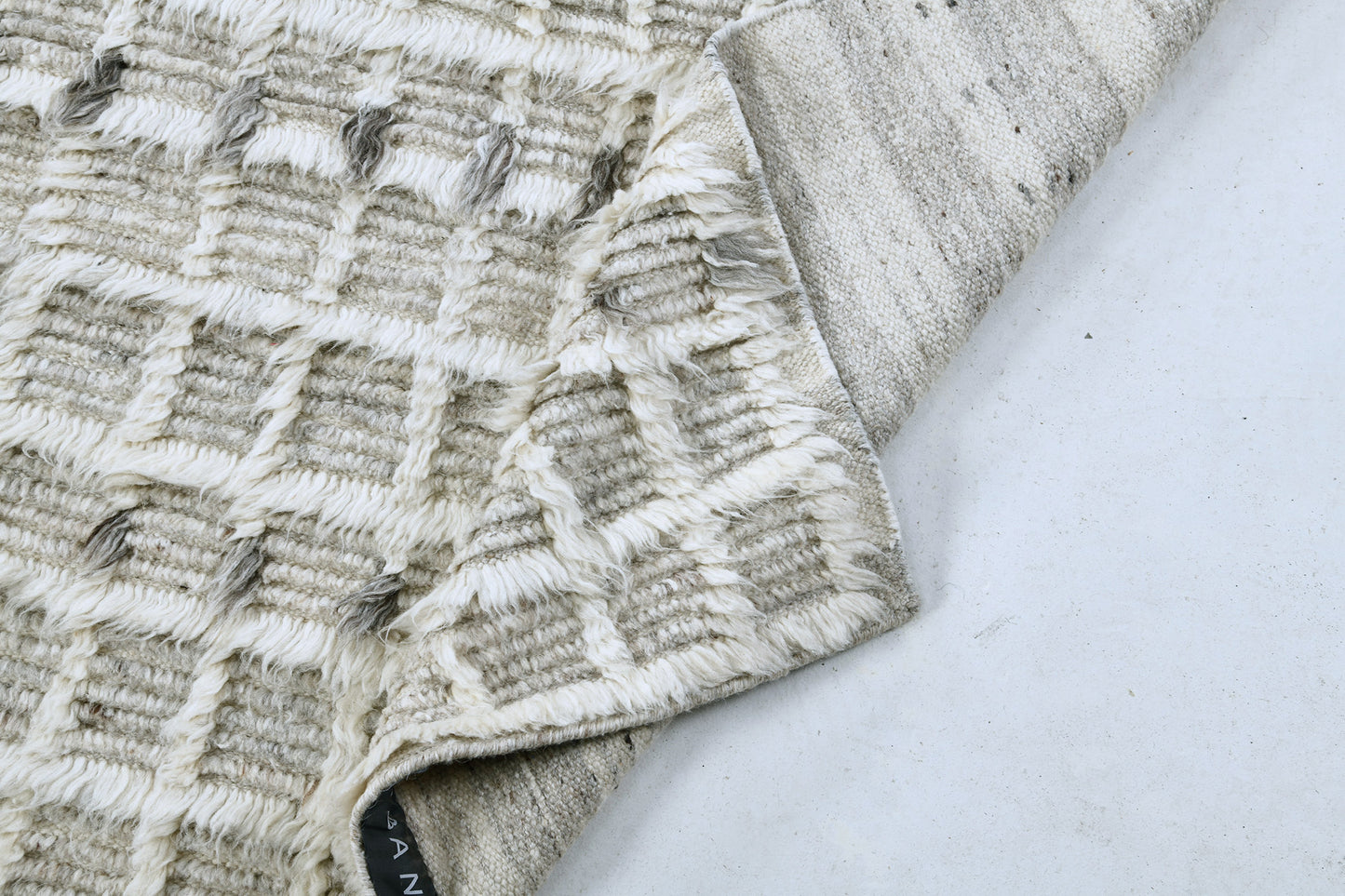 Amihan, Sahara Collection