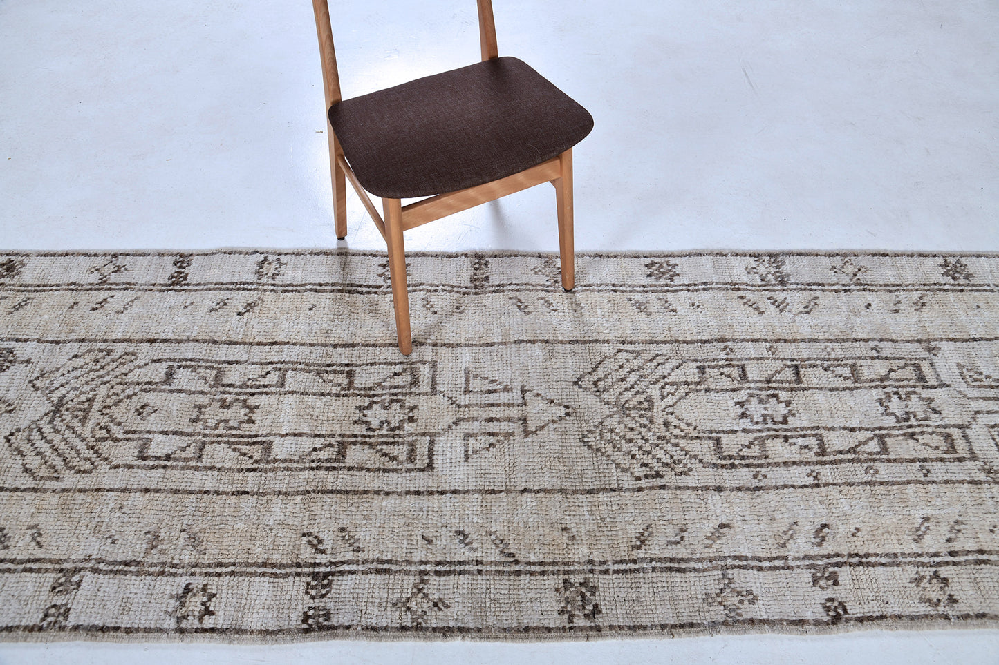 Sarandaze Runner, Domicile Collection