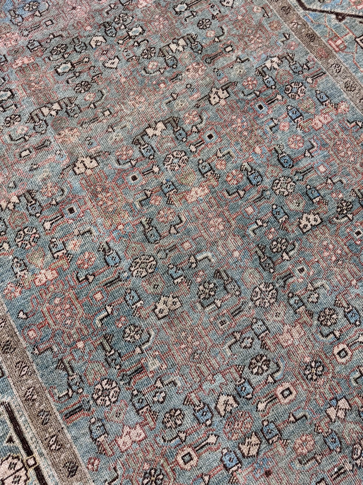 Antique Persian Bidjar