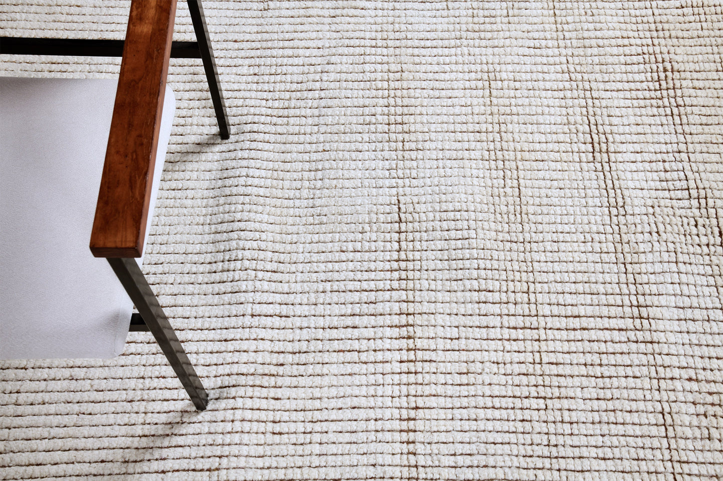 Solid Vertical, Estancia Collection