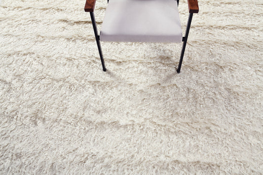 Silt Sand Pile Tulu in Ivory, Loam Collection