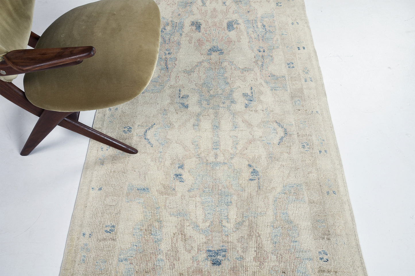 Oushak Runner, Sultanabad Collection