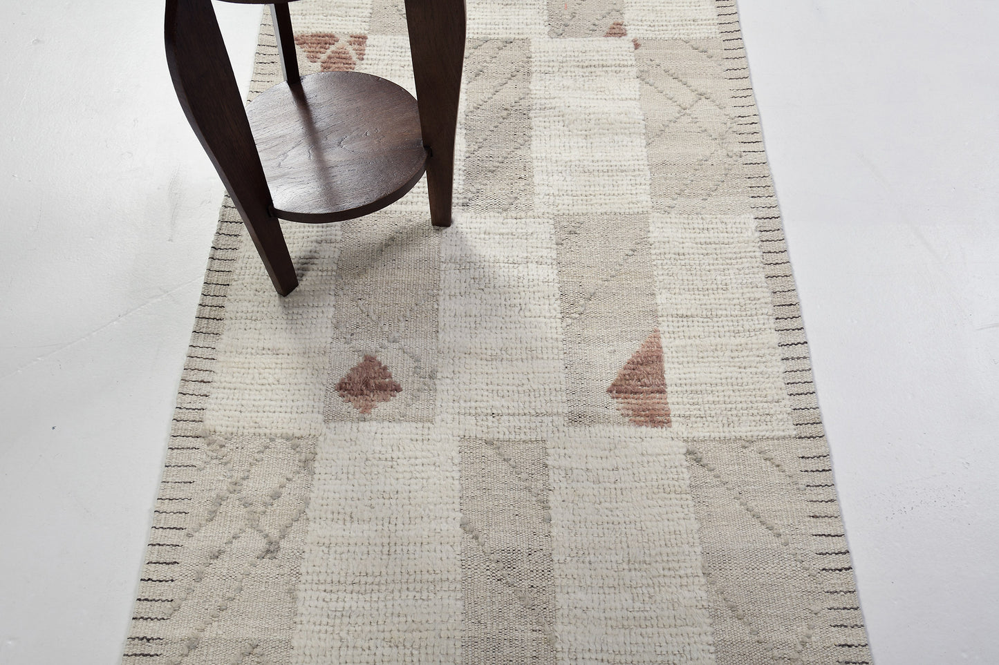 Tavret Runner, Nomad Collection