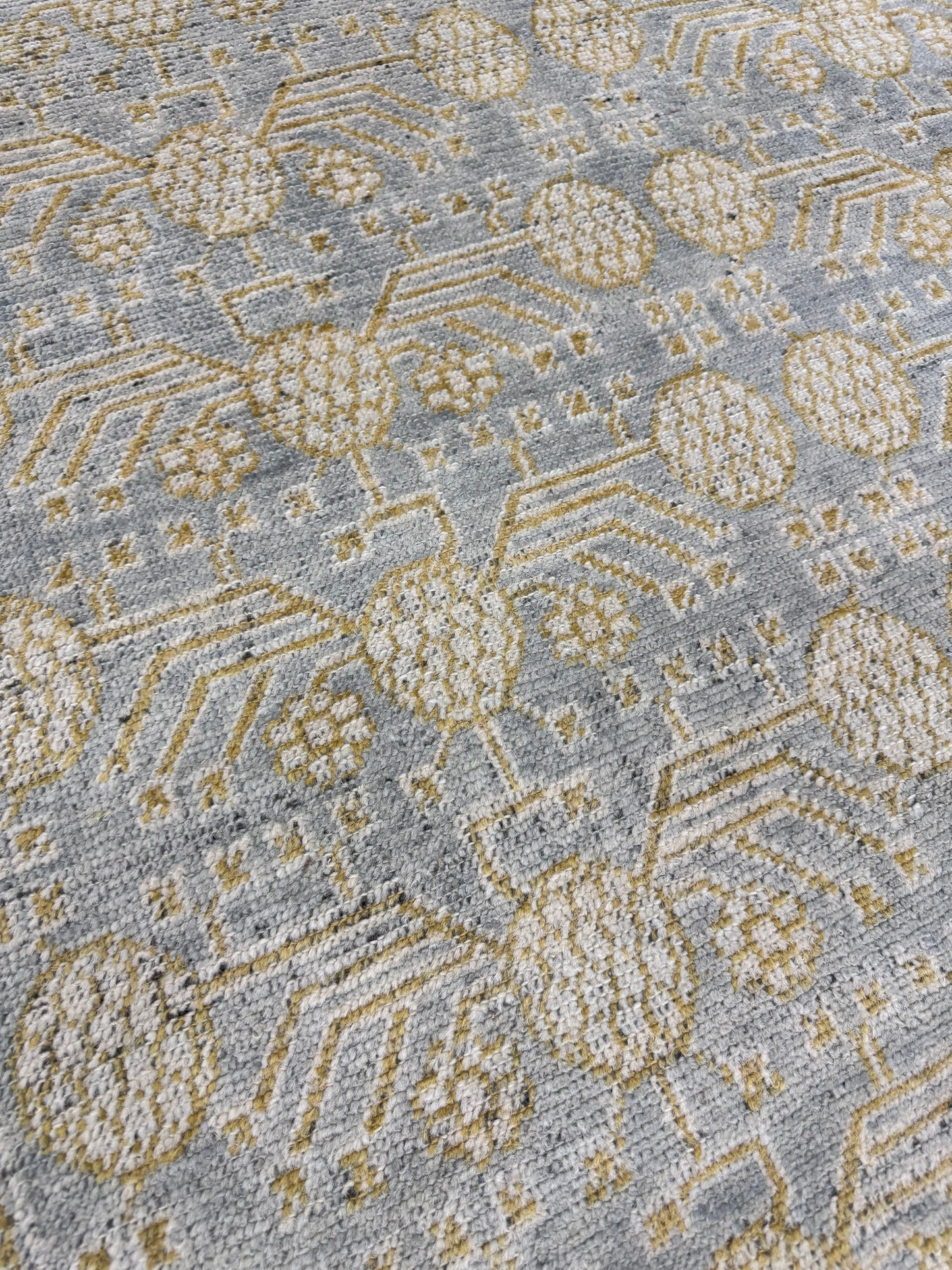 Hotan, Domicile Collection