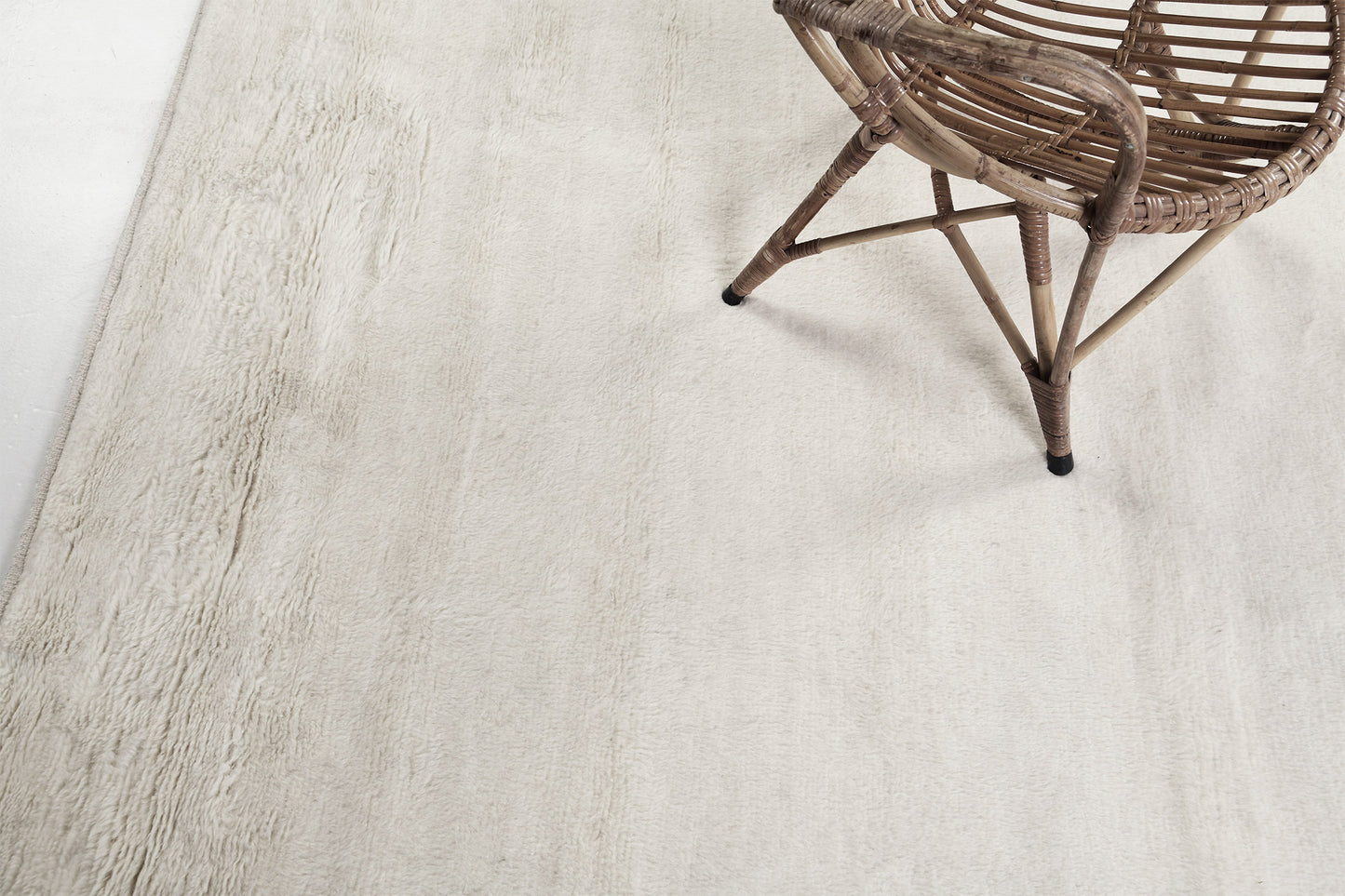 Sand Pile Loam White