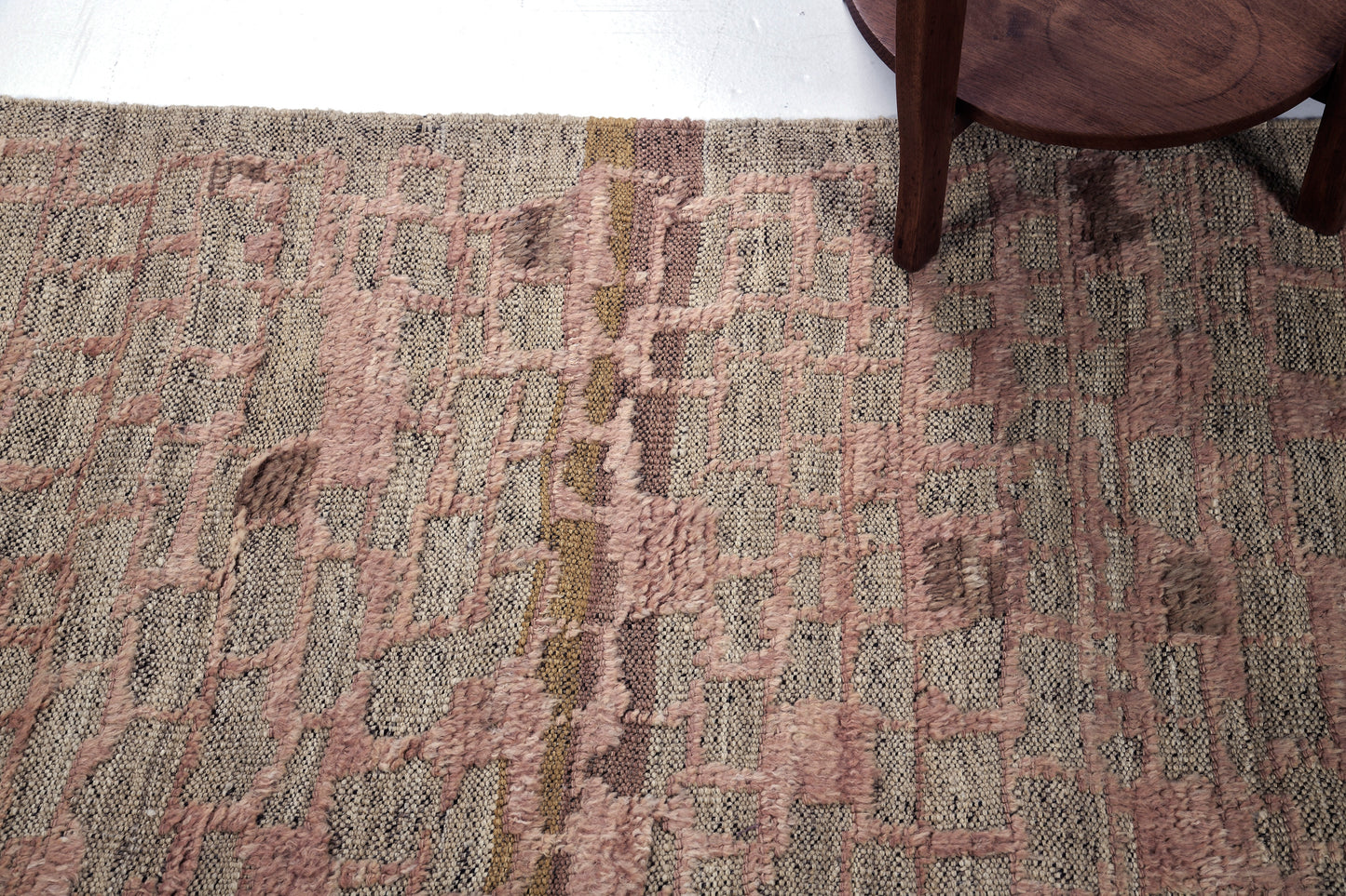 Alwib Runner, Atlas Collection, Gray Rose