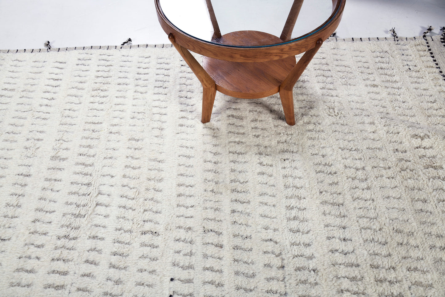 Barguzin Runner, Haute Bohemian, Ivory