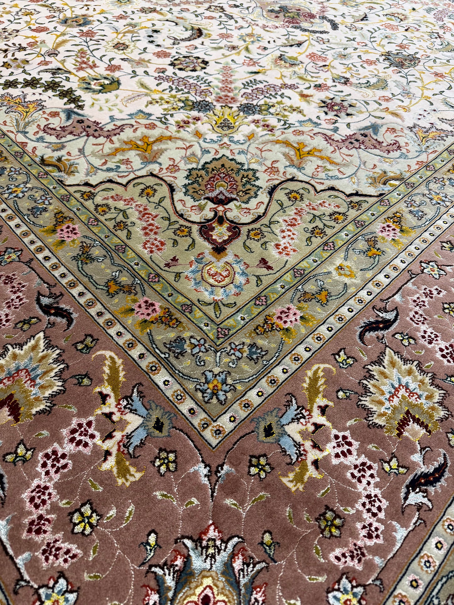 Vintage Ex-Fine Persian Tabriz