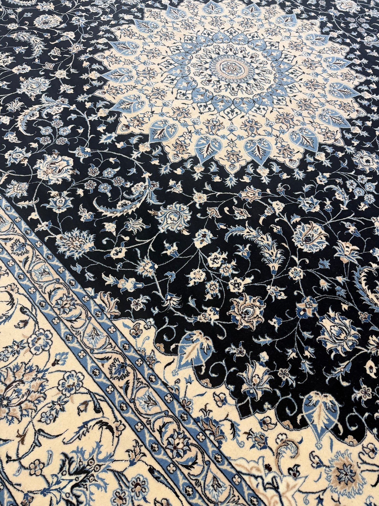 Ex-Fine Persian Nain 6 Ply