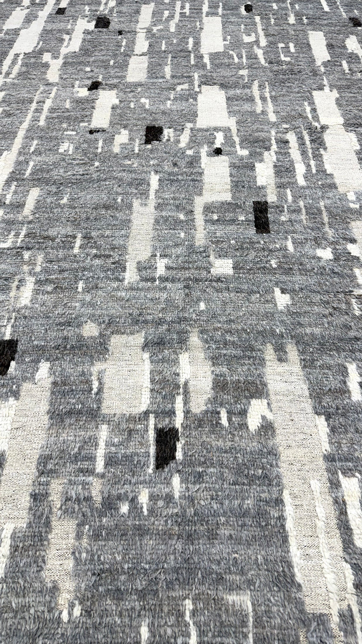 Ayrad, Atlas Collection, Silver