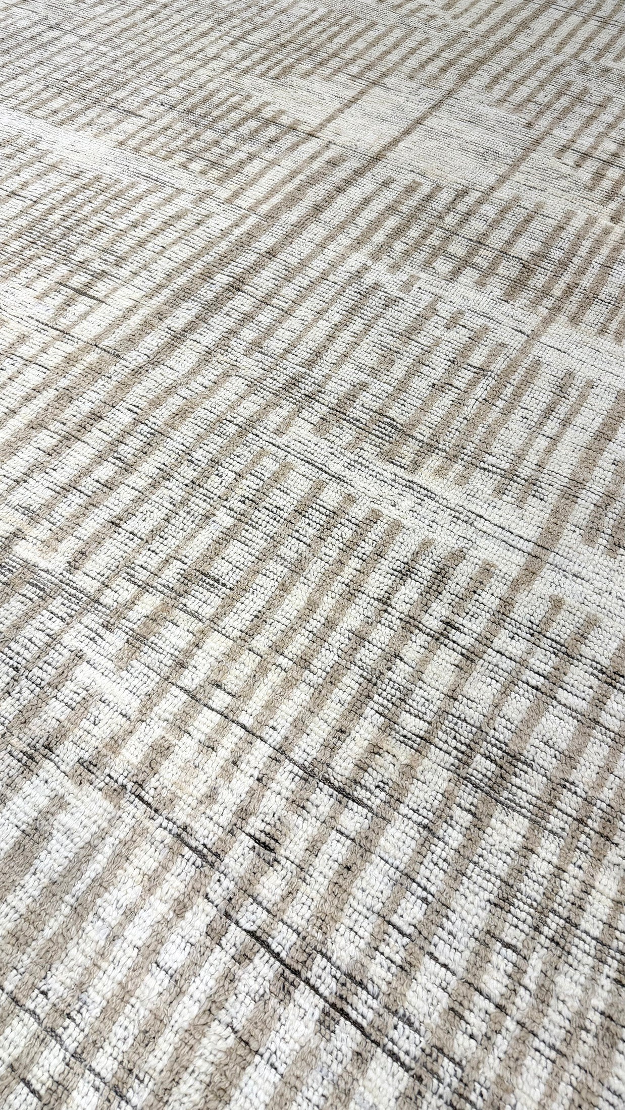 Carcal, Haute Bohemian, Ivory Wheat