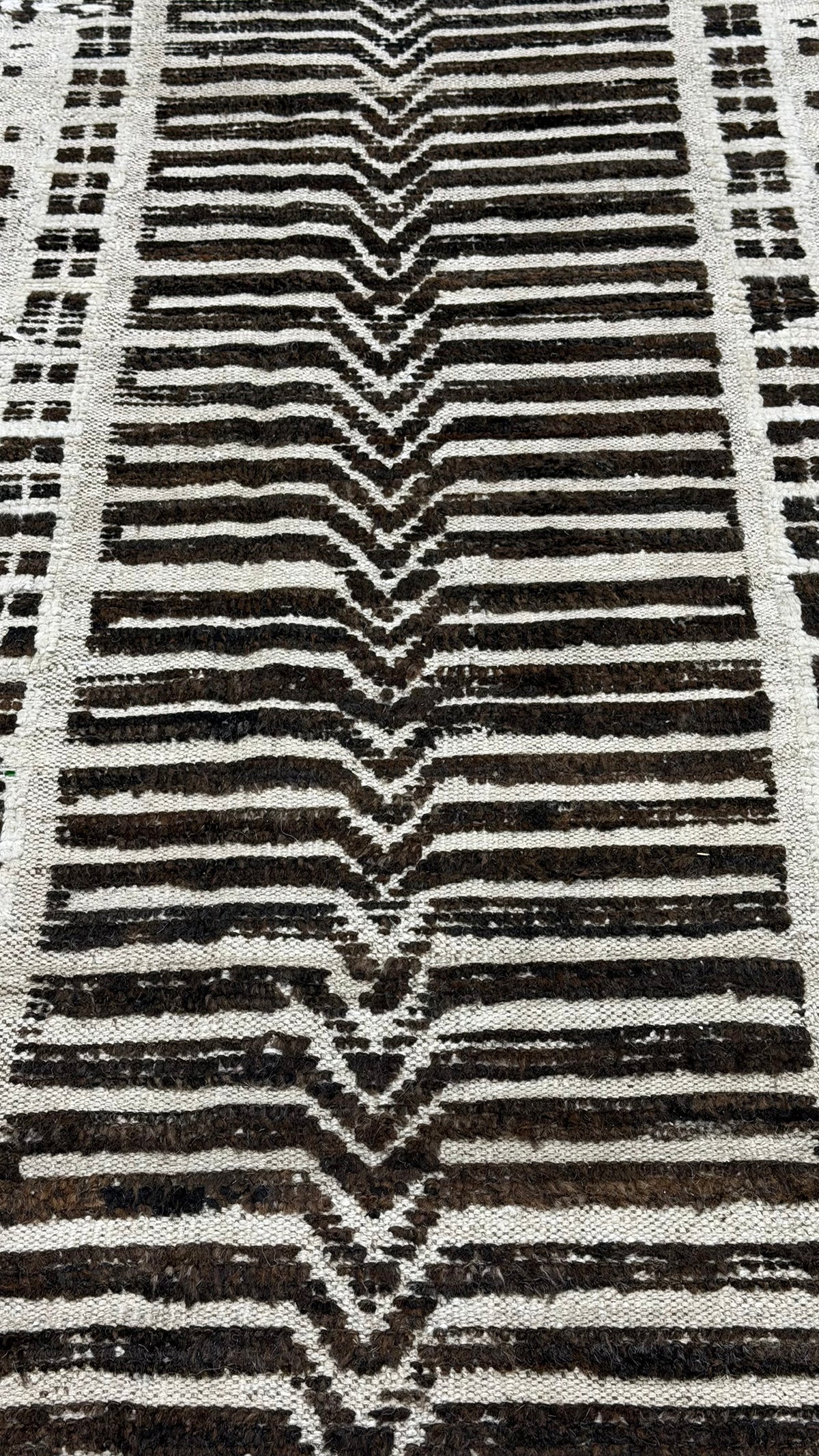 Tala Runner Seasons, Haute Bohemian, Ivory Brown