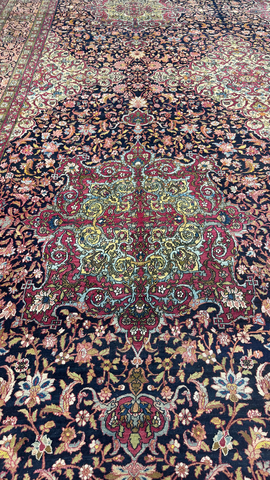 Antique Persian Isfahan