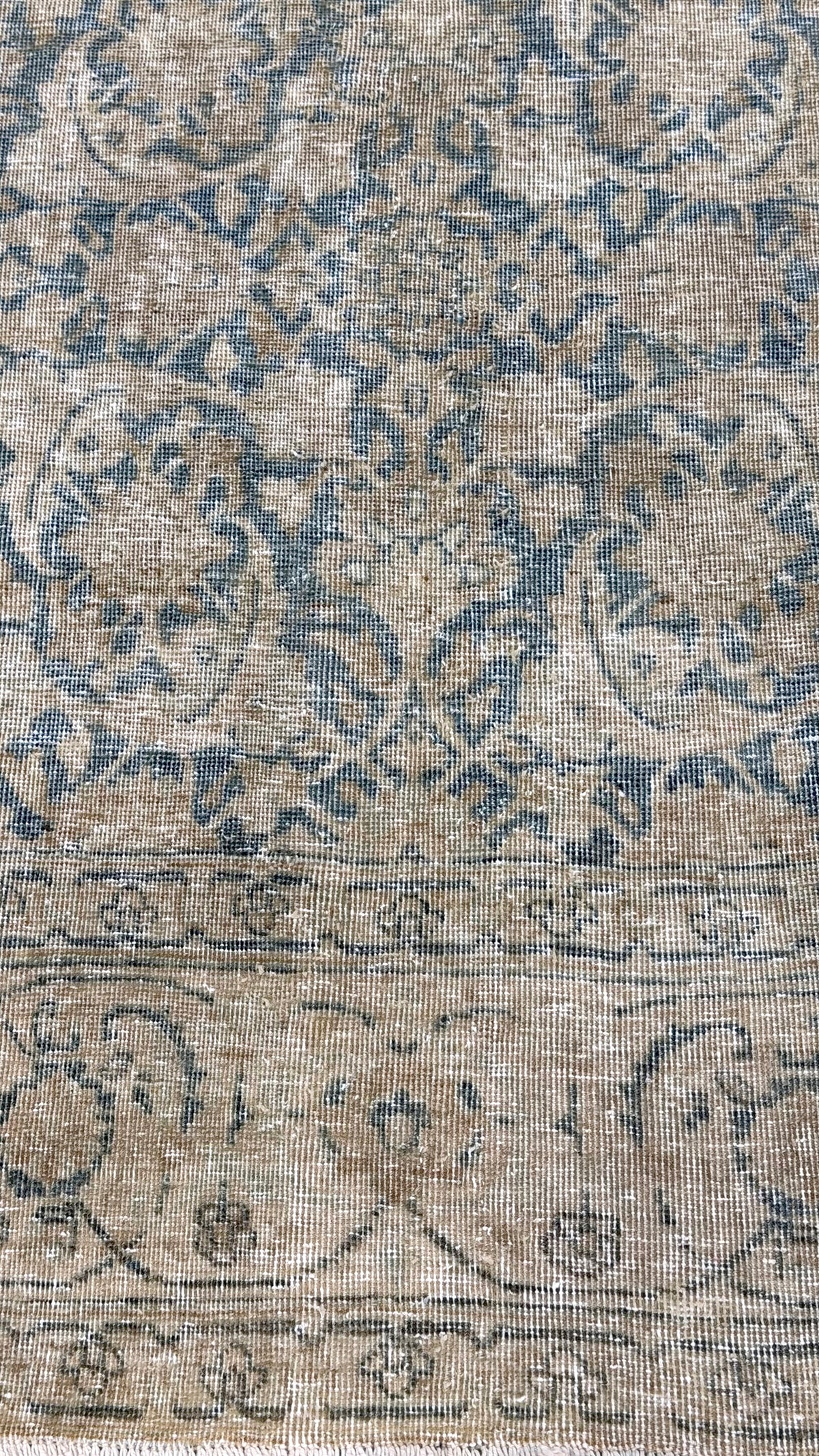 Antique Persian Bidjar