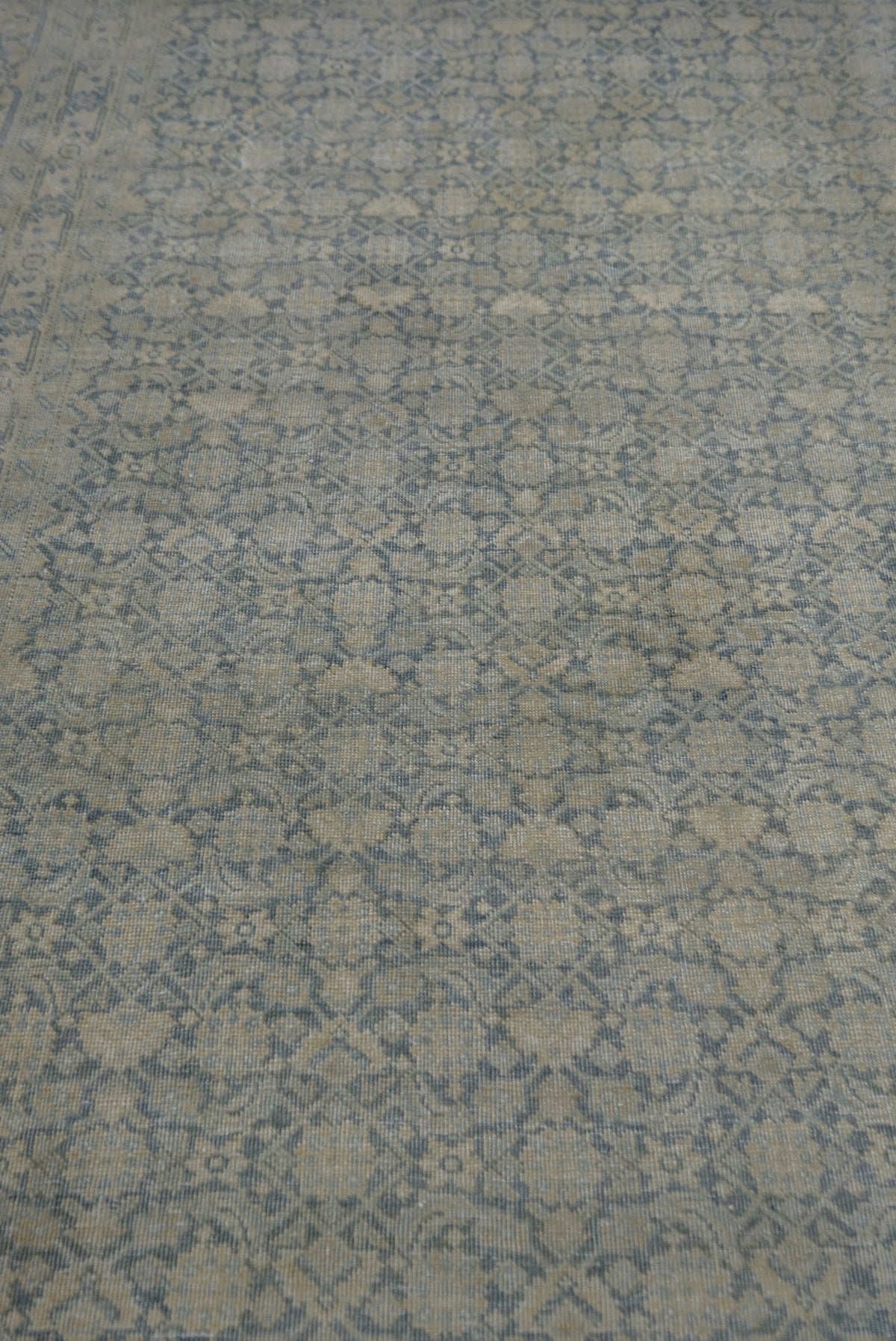Antique Persian Mahal
