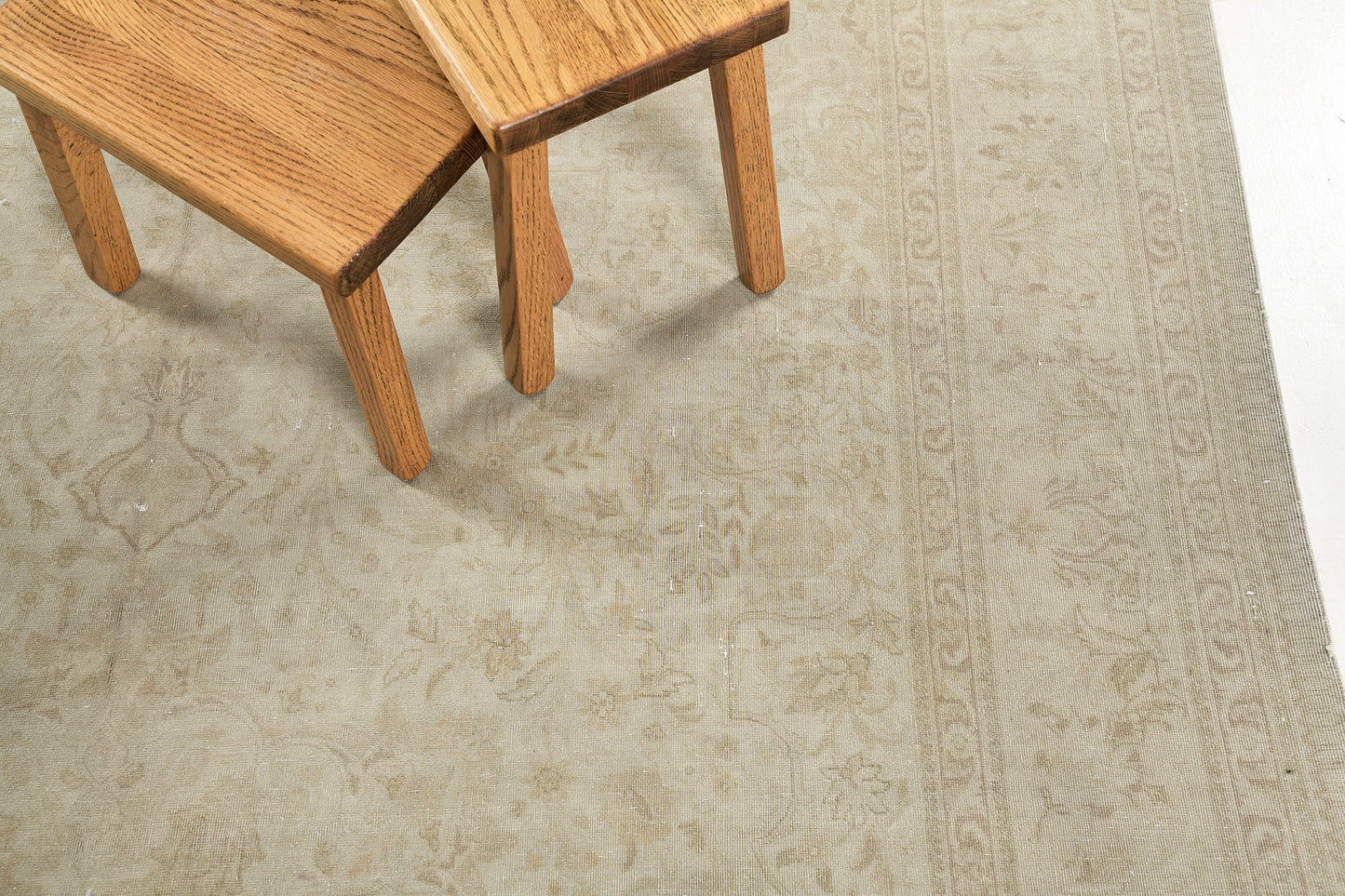 Persian Rug 4235 Vintage Persian Tabriz 53511