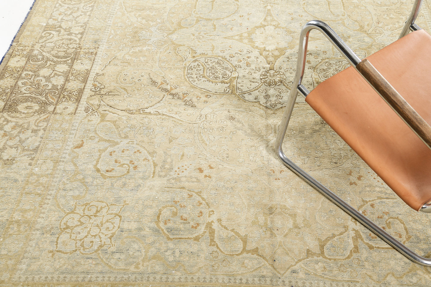 Persian Rug 4311 Vintage Persian Tabriz Rug Medallion  Design 57539