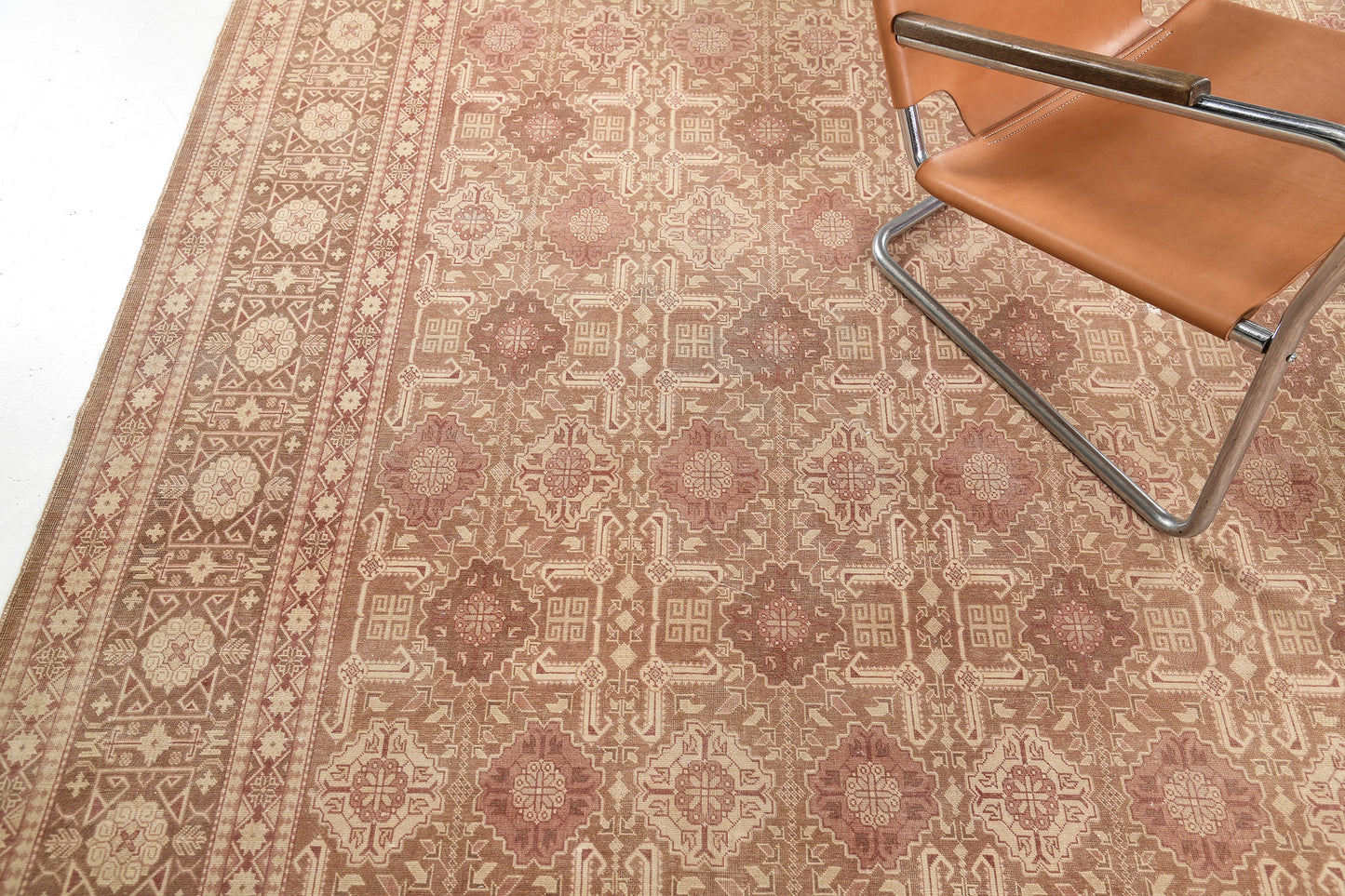 Vintage Persian Tabriz Rug Allover Design 58152