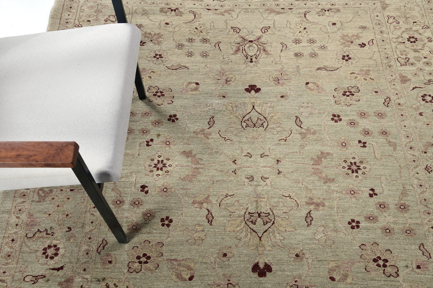 Natural Dye Sultanabad Style Rug D256 Divine