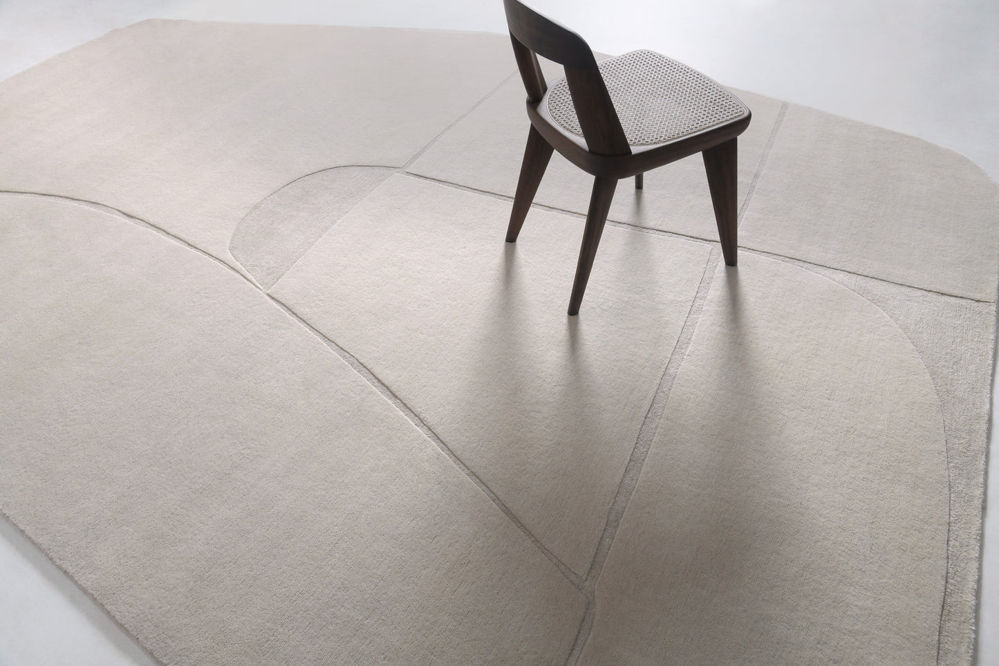 Trace, Design Rhymes, Oyster