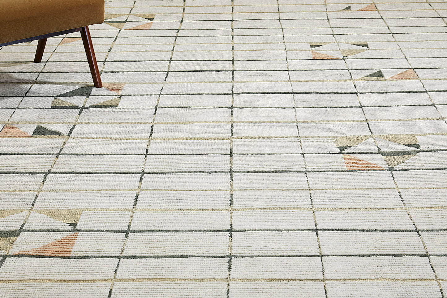 Modern Rug Image 2099 Bouchet, Estancia Collection
