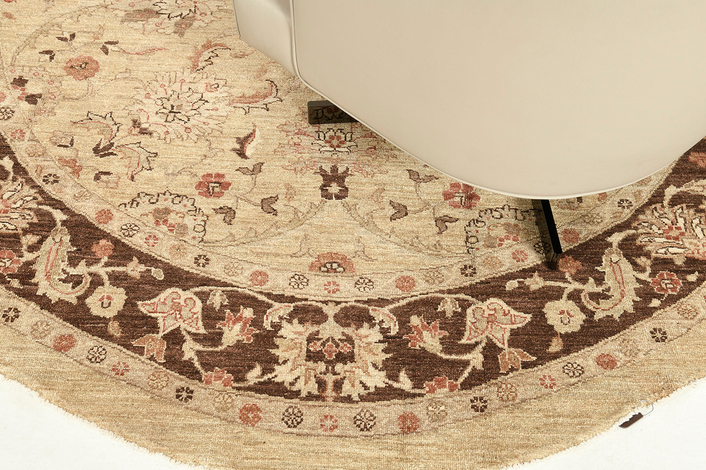 Natural Dye Sultanabad Revival Round Rug