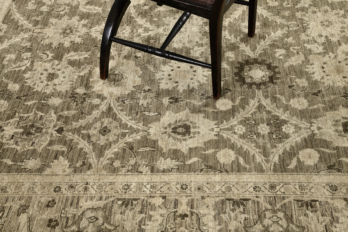 Vintage Style Sultanabad Design Rug D244