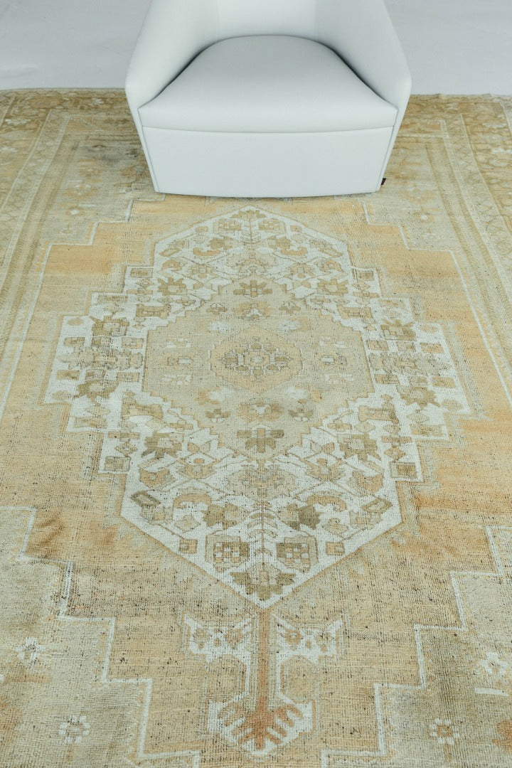 Vintage Turkish Anatolian Rug