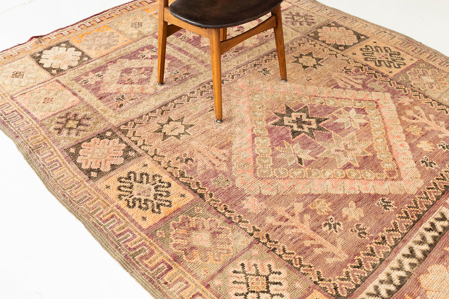 Modern Rug Image 13697 Vintage Moroccan Rug High Atlas Tribe