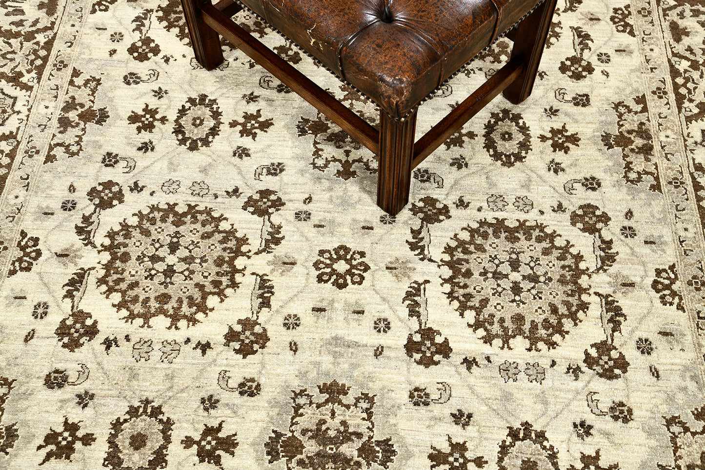 Vintage Style Mahal Revival Rug